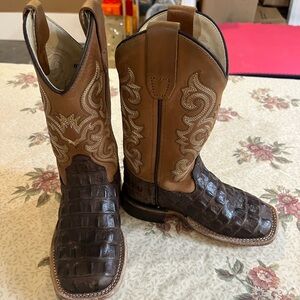 Kids cowboy boots